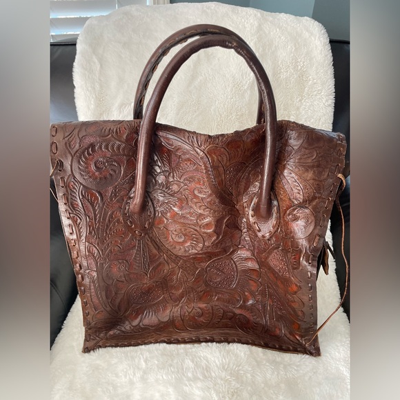 One of a kind handmade leather tote bag from Mexico - Picture 2 of 6